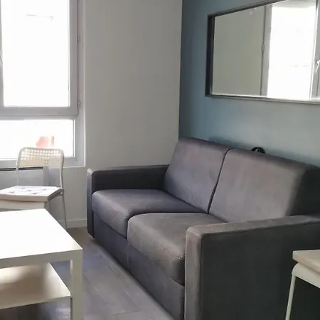 App 11 Centre , 4 Personnes *